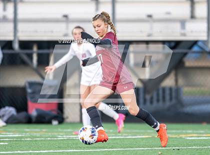 Thumbnail 1 in Portsmouth vs. Bedford (NHIAA Division 1 State Semifinal) photogallery.