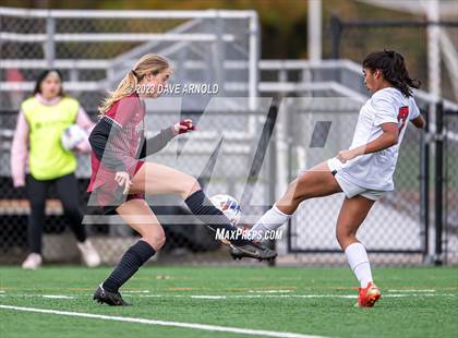 Thumbnail 3 in Portsmouth vs. Bedford (NHIAA Division 1 State Semifinal) photogallery.