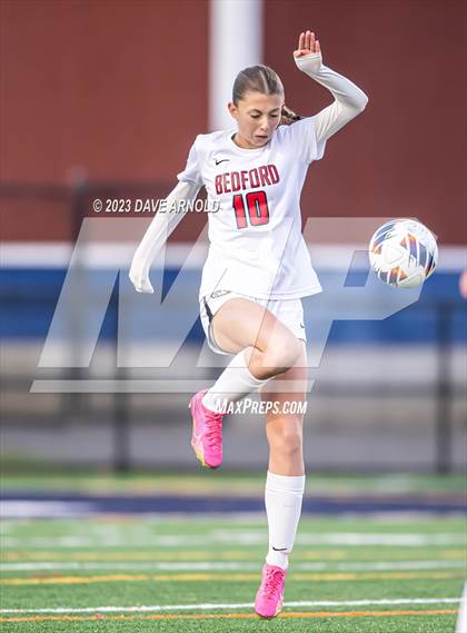 Thumbnail 2 in Portsmouth vs. Bedford (NHIAA Division 1 State Semifinal) photogallery.
