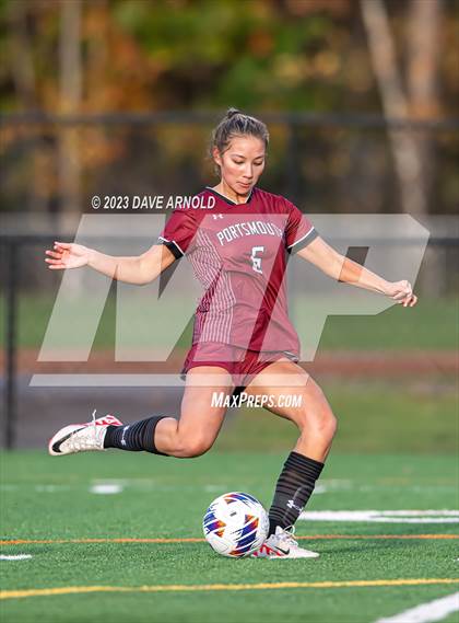 Thumbnail 2 in Portsmouth vs. Bedford (NHIAA Division 1 State Semifinal) photogallery.