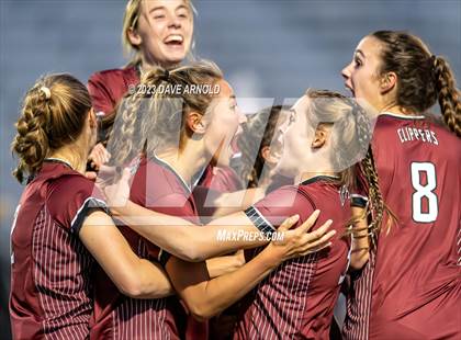 Thumbnail 3 in Portsmouth vs. Bedford (NHIAA Division 1 State Semifinal) photogallery.