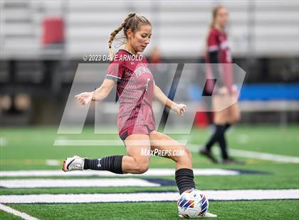 Thumbnail 1 in Portsmouth vs. Bedford (NHIAA Division 1 State Semifinal) photogallery.