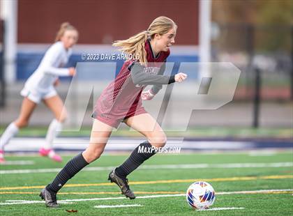 Thumbnail 1 in Portsmouth vs. Bedford (NHIAA Division 1 State Semifinal) photogallery.