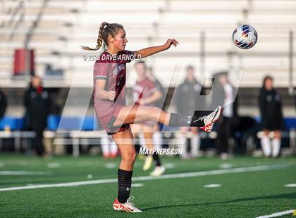 Thumbnail 2 in Portsmouth vs. Bedford (NHIAA Division 1 State Semifinal) photogallery.