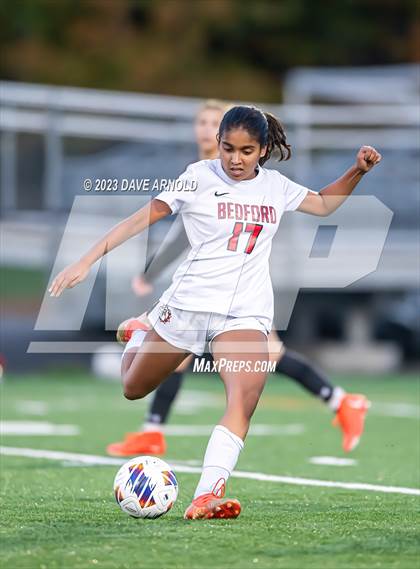 Thumbnail 1 in Portsmouth vs. Bedford (NHIAA Division 1 State Semifinal) photogallery.