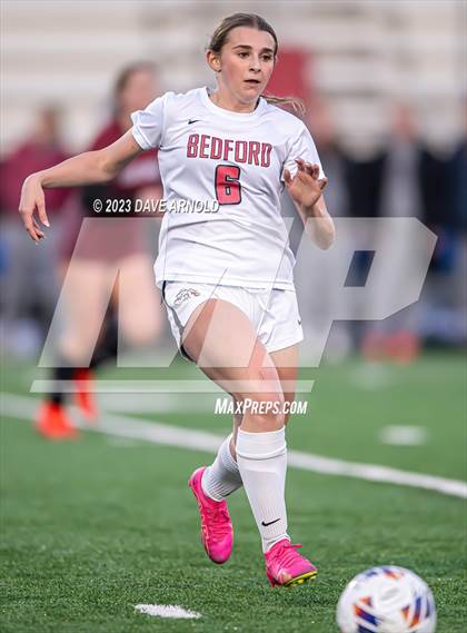 Thumbnail 2 in Portsmouth vs. Bedford (NHIAA Division 1 State Semifinal) photogallery.