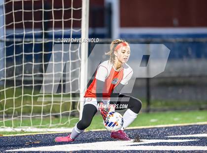 Thumbnail 2 in Portsmouth vs. Bedford (NHIAA Division 1 State Semifinal) photogallery.