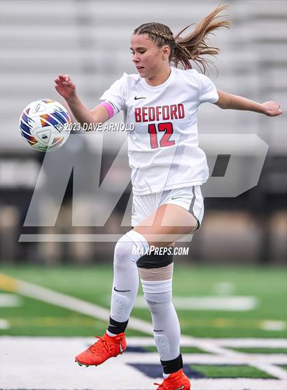 Thumbnail 1 in Portsmouth vs. Bedford (NHIAA Division 1 State Semifinal) photogallery.