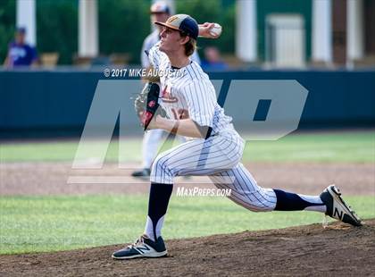 Thumbnail 2 in Wakeland vs. Cleburne (UIL 5A Region II Semifinal) photogallery.