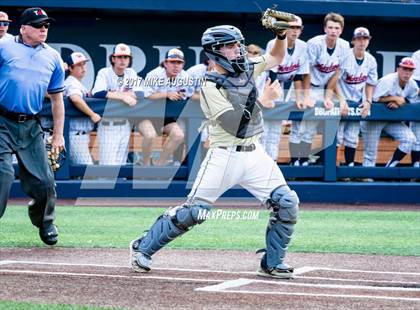 Thumbnail 2 in Wakeland vs. Cleburne (UIL 5A Region II Semifinal) photogallery.