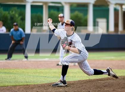 Thumbnail 2 in Wakeland vs. Cleburne (UIL 5A Region II Semifinal) photogallery.
