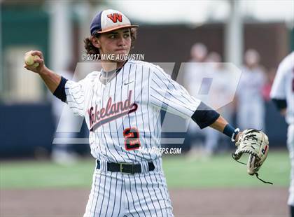 Thumbnail 1 in Wakeland vs. Cleburne (UIL 5A Region II Semifinal) photogallery.
