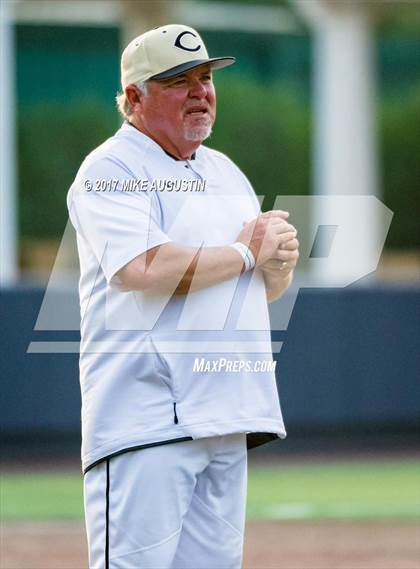 Thumbnail 2 in Wakeland vs. Cleburne (UIL 5A Region II Semifinal) photogallery.