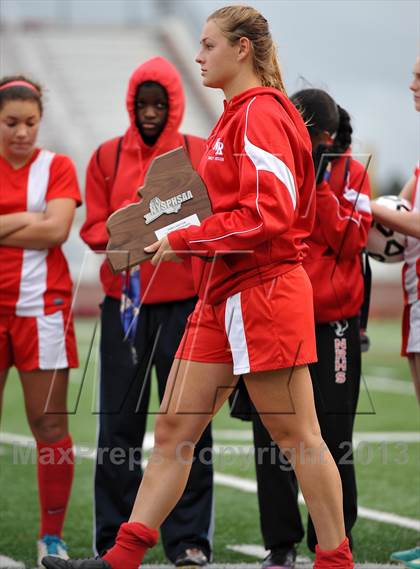 Thumbnail 3 in North Rockland vs. Massapequa (NYSPHSAA Class AA Final) photogallery.