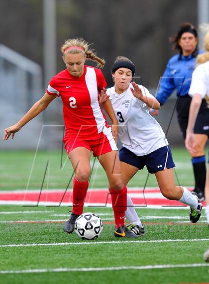 Thumbnail 3 in North Rockland vs. Massapequa (NYSPHSAA Class AA Final) photogallery.