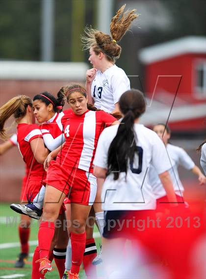 Thumbnail 3 in North Rockland vs. Massapequa (NYSPHSAA Class AA Final) photogallery.