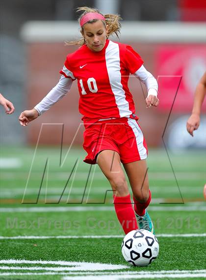 Thumbnail 3 in North Rockland vs. Massapequa (NYSPHSAA Class AA Final) photogallery.