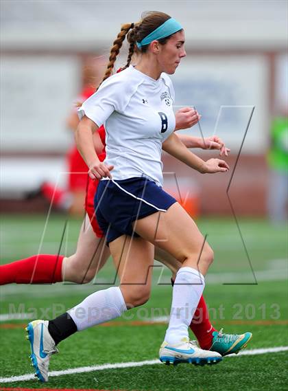 Thumbnail 1 in North Rockland vs. Massapequa (NYSPHSAA Class AA Final) photogallery.