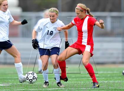 Thumbnail 1 in North Rockland vs. Massapequa (NYSPHSAA Class AA Final) photogallery.