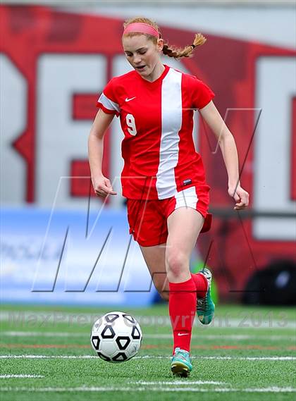 Thumbnail 2 in North Rockland vs. Massapequa (NYSPHSAA Class AA Final) photogallery.