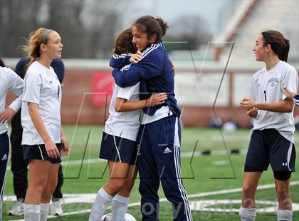 Thumbnail 2 in North Rockland vs. Massapequa (NYSPHSAA Class AA Final) photogallery.