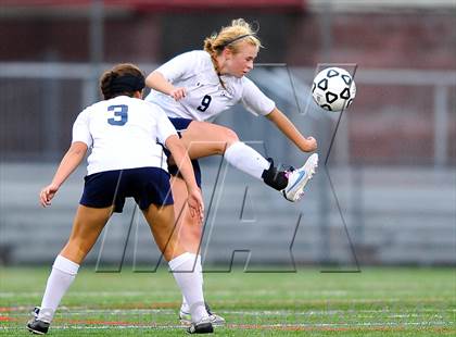 Thumbnail 2 in North Rockland vs. Massapequa (NYSPHSAA Class AA Final) photogallery.