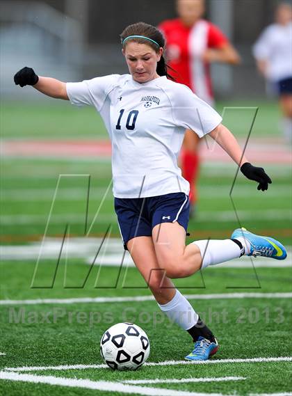 Thumbnail 2 in North Rockland vs. Massapequa (NYSPHSAA Class AA Final) photogallery.