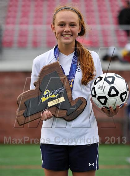 Thumbnail 2 in North Rockland vs. Massapequa (NYSPHSAA Class AA Final) photogallery.