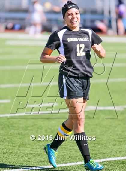 Thumbnail 2 in Round Valley vs. Blue Ridge (AIA Division 4 Final) photogallery.
