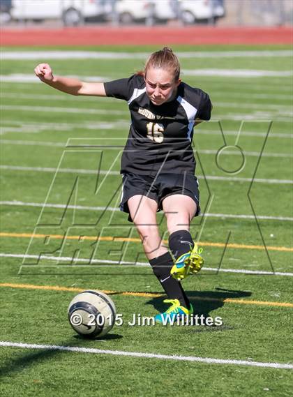 Thumbnail 2 in Round Valley vs. Blue Ridge (AIA Division 4 Final) photogallery.