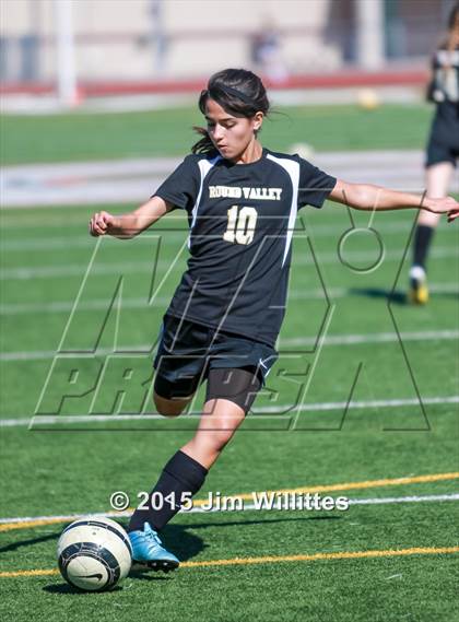 Thumbnail 1 in Round Valley vs. Blue Ridge (AIA Division 4 Final) photogallery.