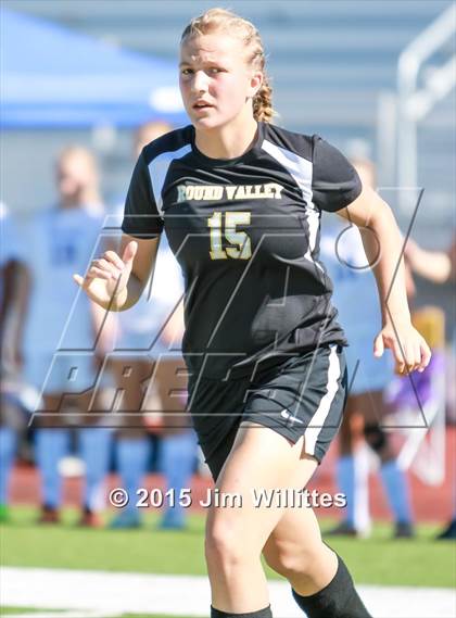 Thumbnail 2 in Round Valley vs. Blue Ridge (AIA Division 4 Final) photogallery.