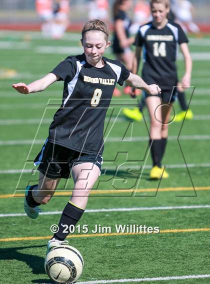 Thumbnail 2 in Round Valley vs. Blue Ridge (AIA Division 4 Final) photogallery.