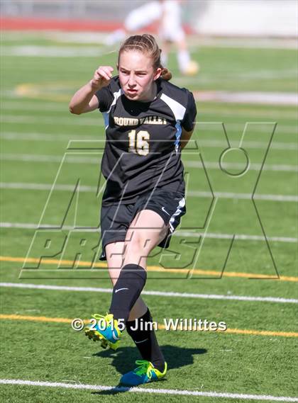 Thumbnail 1 in Round Valley vs. Blue Ridge (AIA Division 4 Final) photogallery.