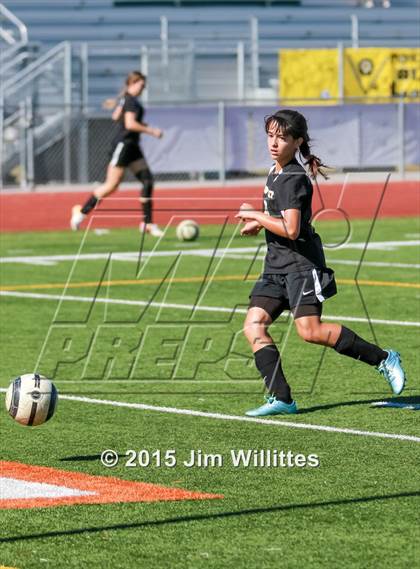Thumbnail 2 in Round Valley vs. Blue Ridge (AIA Division 4 Final) photogallery.