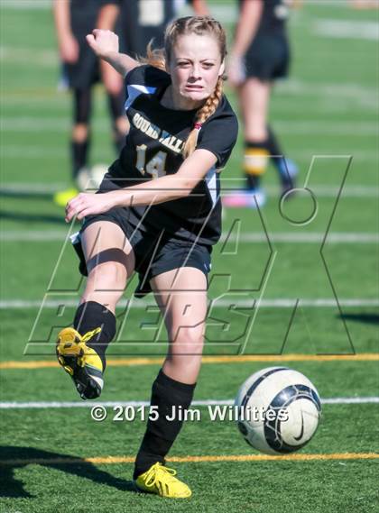 Thumbnail 3 in Round Valley vs. Blue Ridge (AIA Division 4 Final) photogallery.