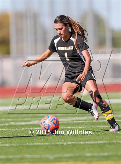 Thumbnail 2 in Round Valley vs. Blue Ridge (AIA Division 4 Final) photogallery.