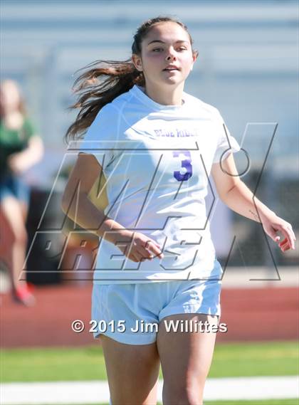 Thumbnail 3 in Round Valley vs. Blue Ridge (AIA Division 4 Final) photogallery.