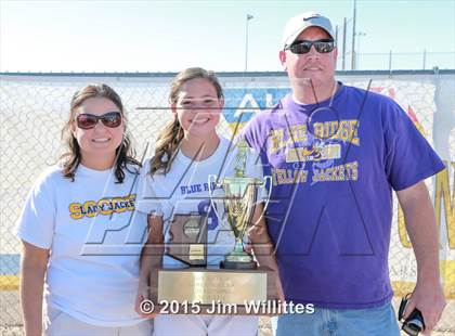 Thumbnail 2 in Round Valley vs. Blue Ridge (AIA Division 4 Final) photogallery.