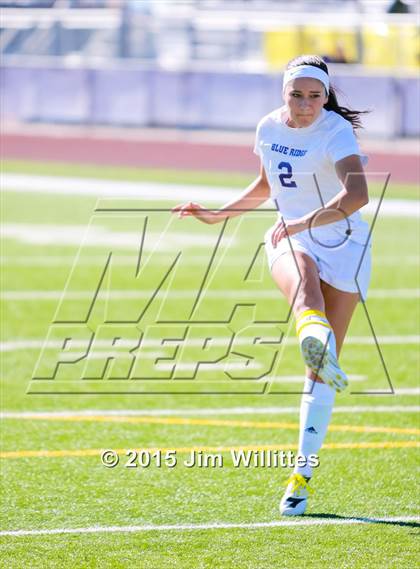 Thumbnail 2 in Round Valley vs. Blue Ridge (AIA Division 4 Final) photogallery.