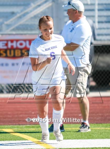 Thumbnail 2 in Round Valley vs. Blue Ridge (AIA Division 4 Final) photogallery.