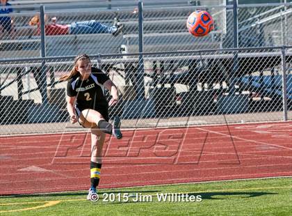 Thumbnail 3 in Round Valley vs. Blue Ridge (AIA Division 4 Final) photogallery.