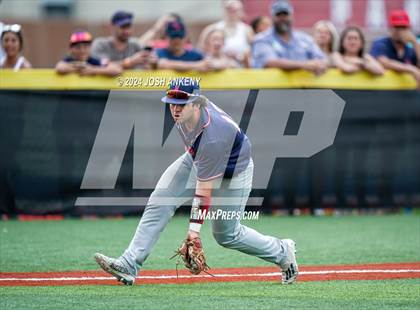 Thumbnail 2 in Notre Dame @ Parkview Baptist (LHSAA Division 3 Select Round 3) photogallery.