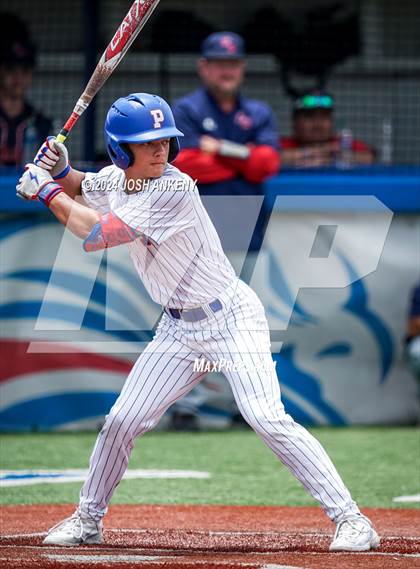 Thumbnail 3 in Notre Dame @ Parkview Baptist (LHSAA Division 3 Select Round 3) photogallery.