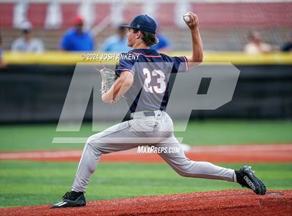 Thumbnail 3 in Notre Dame @ Parkview Baptist (LHSAA Division 3 Select Round 3) photogallery.