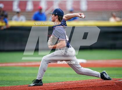 Thumbnail 1 in Notre Dame @ Parkview Baptist (LHSAA Division 3 Select Round 3) photogallery.