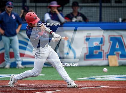 Thumbnail 1 in Notre Dame @ Parkview Baptist (LHSAA Division 3 Select Round 3) photogallery.
