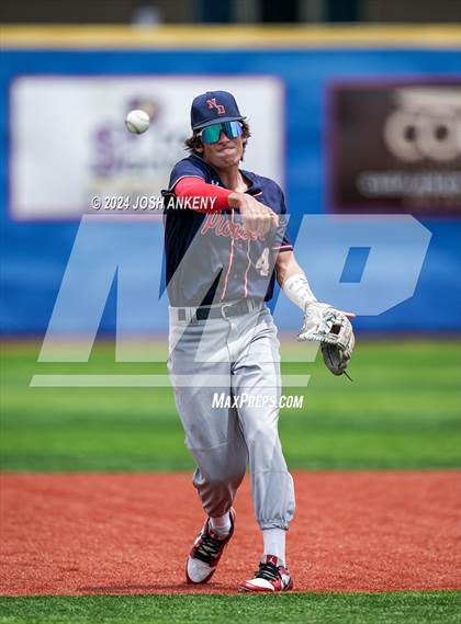 Thumbnail 1 in Notre Dame @ Parkview Baptist (LHSAA Division 3 Select Round 3) photogallery.