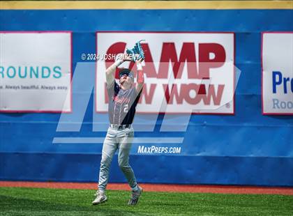 Thumbnail 3 in Notre Dame @ Parkview Baptist (LHSAA Division 3 Select Round 3) photogallery.