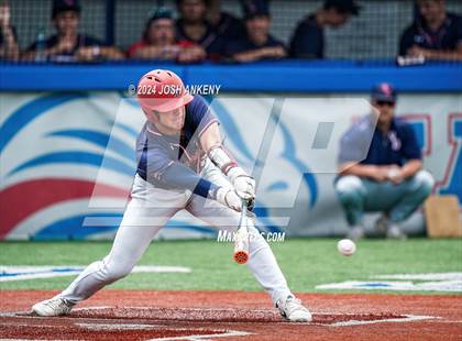 Thumbnail 3 in Notre Dame @ Parkview Baptist (LHSAA Division 3 Select Round 3) photogallery.
